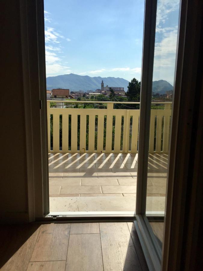Amberyellowbnb Shkodër Eksteriør bilde