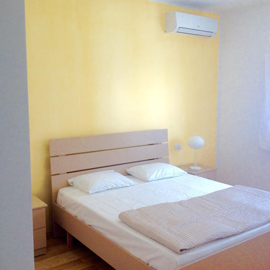 Amberyellowbnb Shkodër Eksteriør bilde